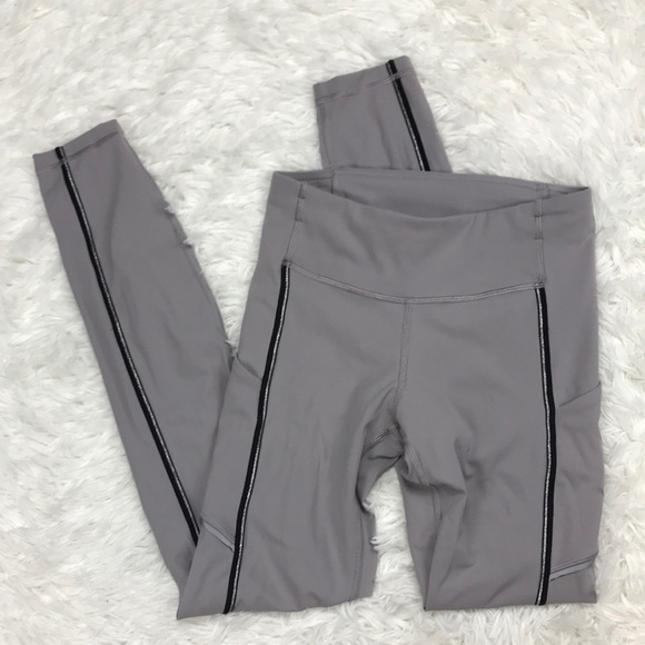 Lululemon Speed Up Tight Metallic 28" Dark Chrome - Picture 1 of 10